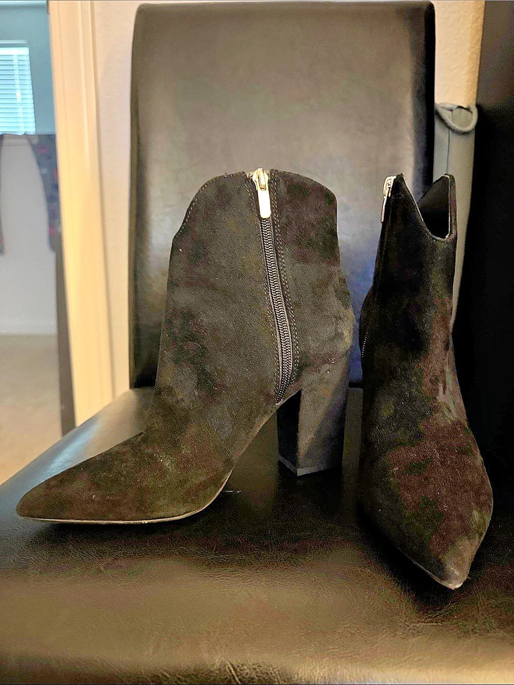 Black Heeled Booties Like New